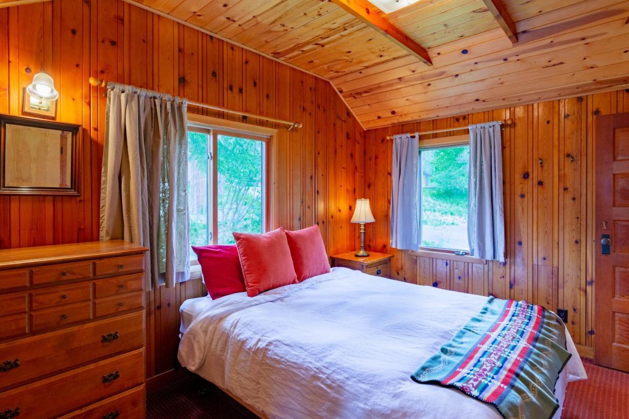 Lake Creek Lodge Camp Sherman Exterior foto